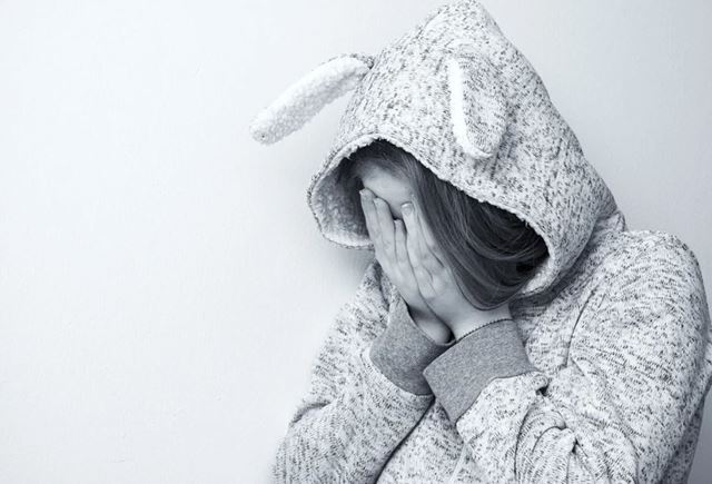 sagligagel-depresyon-geciren-yakininiz-icin-yapabileceginiz-kucuk-ama-onemli-seyler1