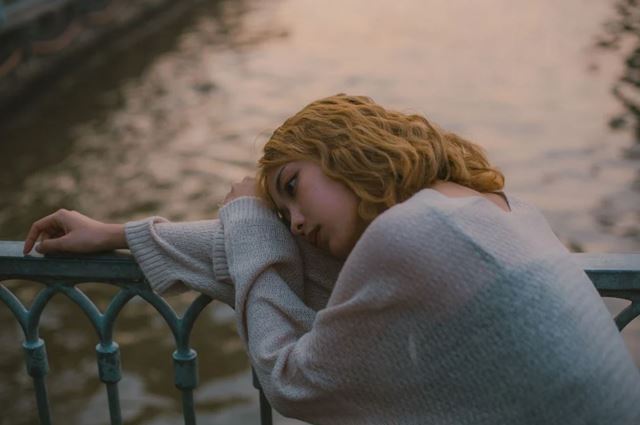 sagligagel-depresyon-geciren-yakininiz-icin-yapabileceginiz-kucuk-ama-onemli-seyler4