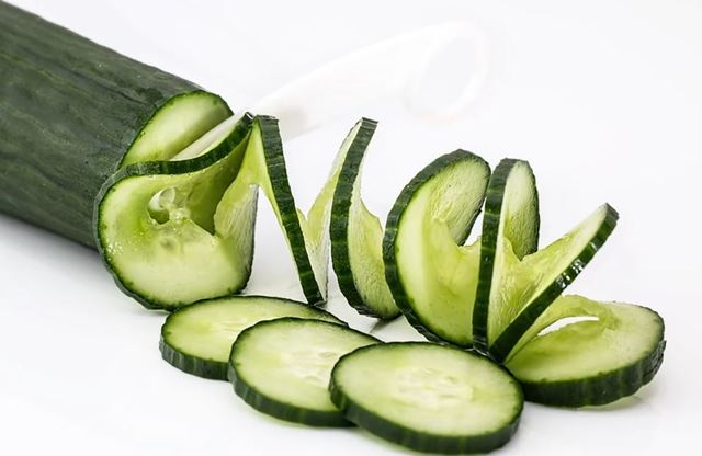 sagligagel-evde-yapabileceginiz-6-muhtesem-doğal-peeling-tarifi11