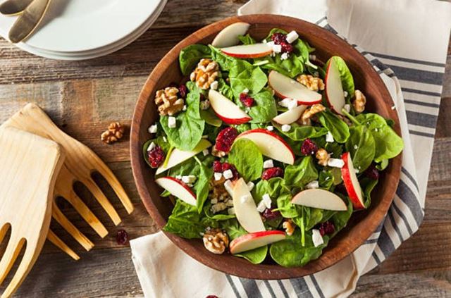 sagligagel-diyet-salata-enfes-diyet-salatalar7