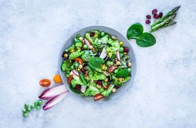 sagligagel-diyet-salata-enfes-diyet-salatalar88