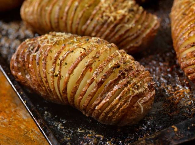 sagligagel-ici-yumusacik-firinda-patates-kozleme
