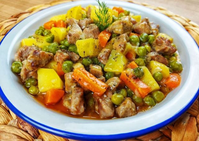 sagligagel-iddia-ediyoruz-boyle-tavuklu-orman-kebabi-yemediniz