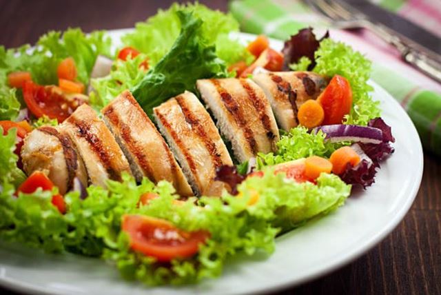 sagligagel-iddia-ediyoruz-boyle-tavuklu-orman-kebabi-yemediniz7