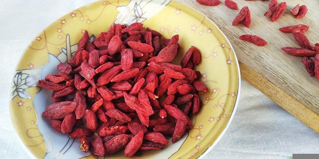 sagligagel-goji-berry-meyvesi-nedir-11-adet-goji-berry-meyvesi-faydalari-nelerdir3
