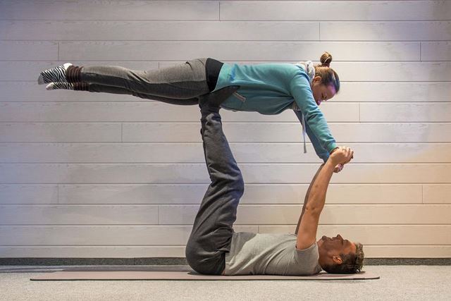 sagligagel-yeni-baslayanlar-icin-yoga-hareketleri-ve-5-adet-yoga-hareketi