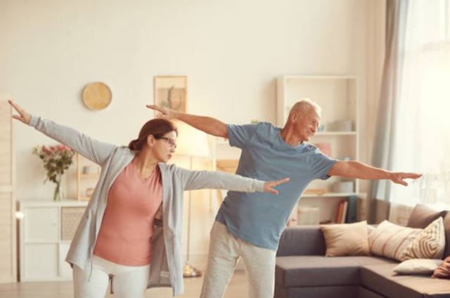 sagligagel-yeni-baslayanlar-icin-yoga-hareketleri-ve-5-adet-yoga-hareketi73